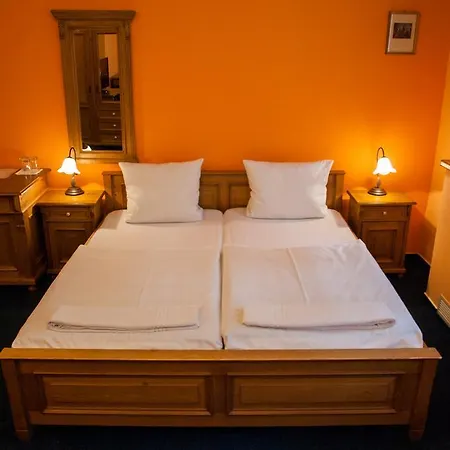 A Restaurace U Hrnčíře 3* Kutná Hora